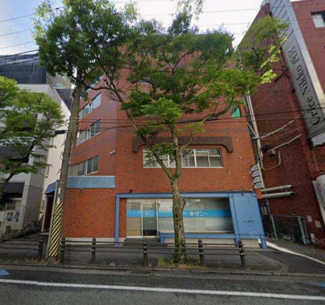 西宮市櫨塚町