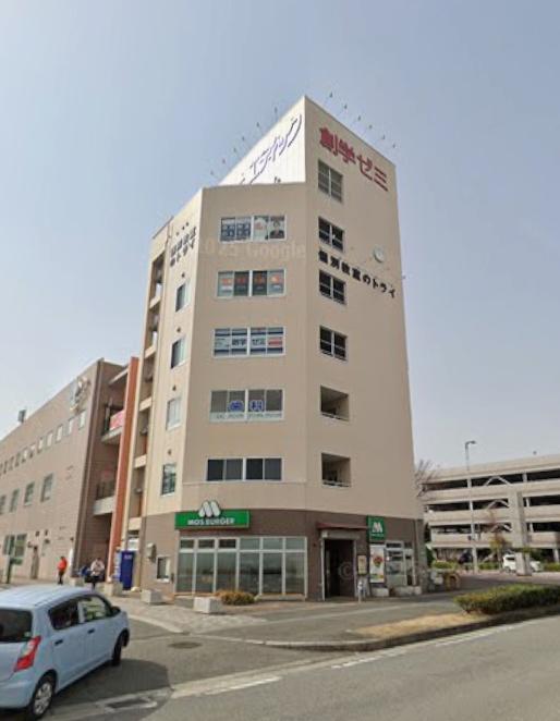 三田市すずかけ台２