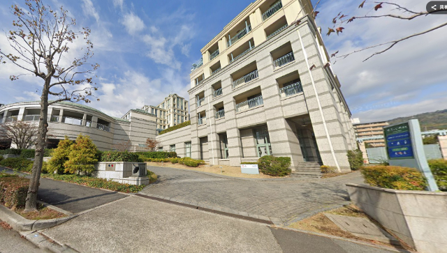 神戸市東灘区西岡本2