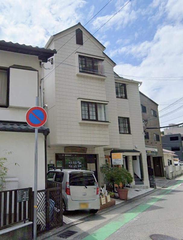 西宮市甲陽園本庄町