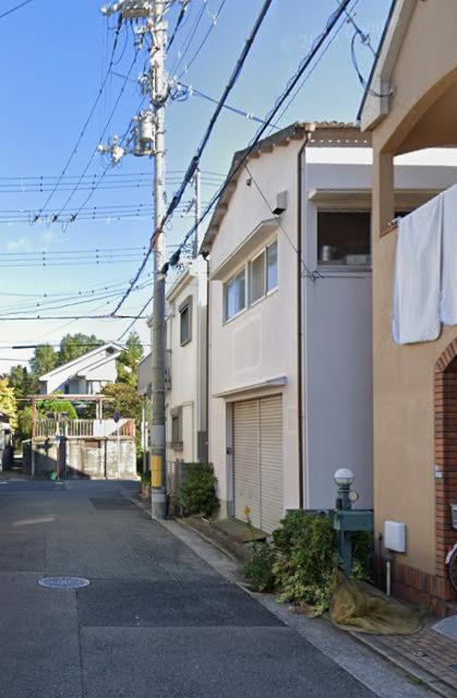 尼崎市南塚口町８