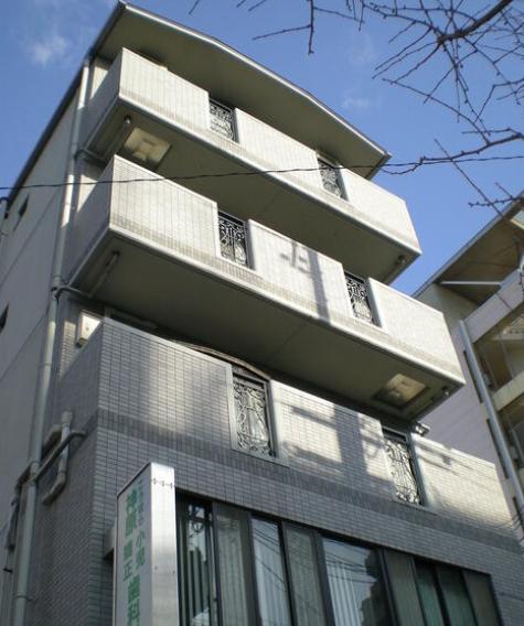 神戸市兵庫区塚本通４